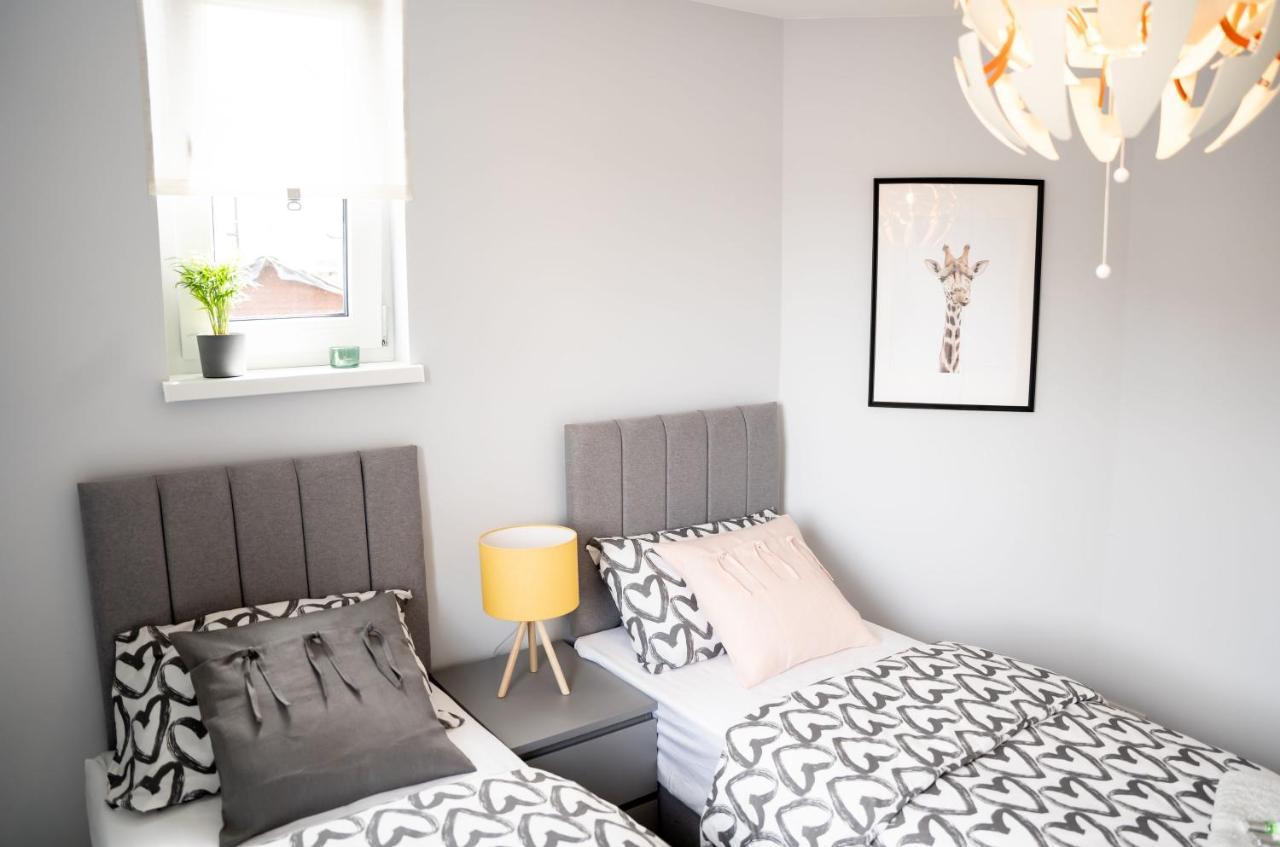 Luxurious Two Bedroom Apartment With Private Parking 퍼스 외부 사진